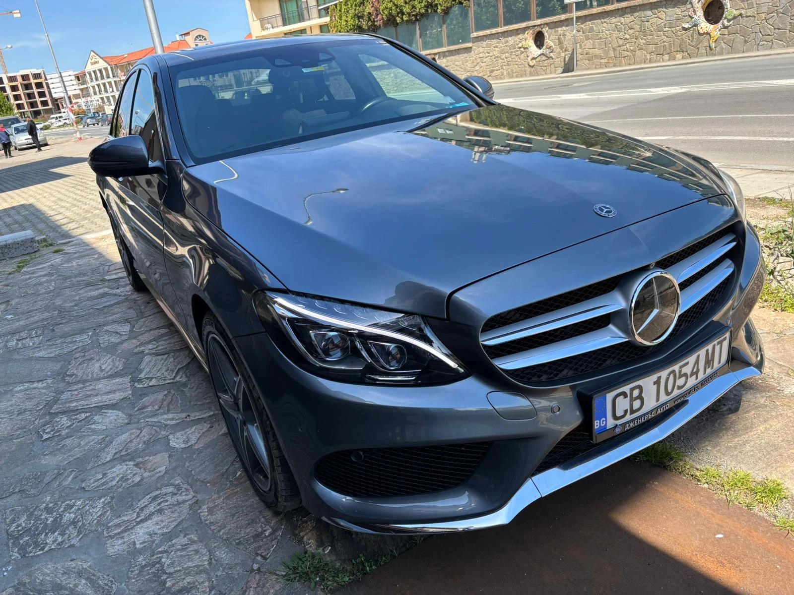 Mercedes-Benz C 250 AMG Line, снимка 2 - Автомобили и джипове - 54456487