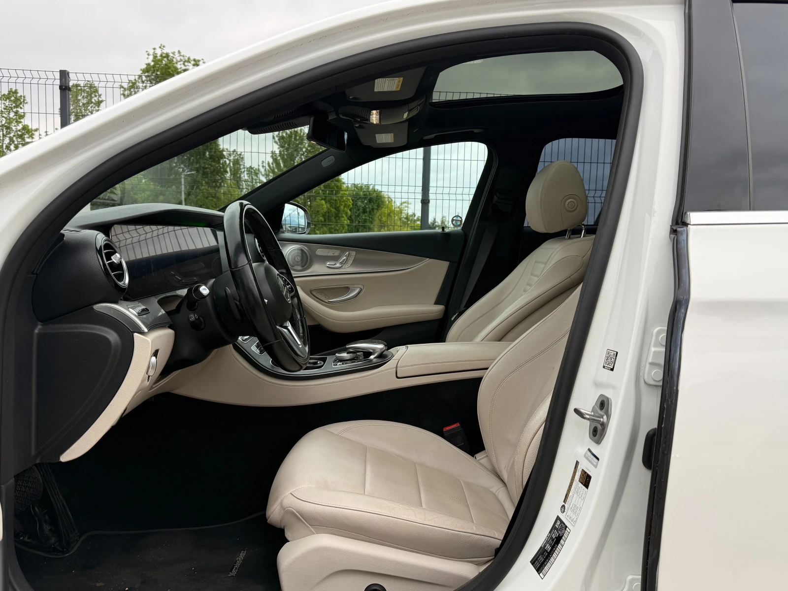Mercedes-Benz E 350 AMG 4Matic Burmester | Mobile.bg � ����������� 8