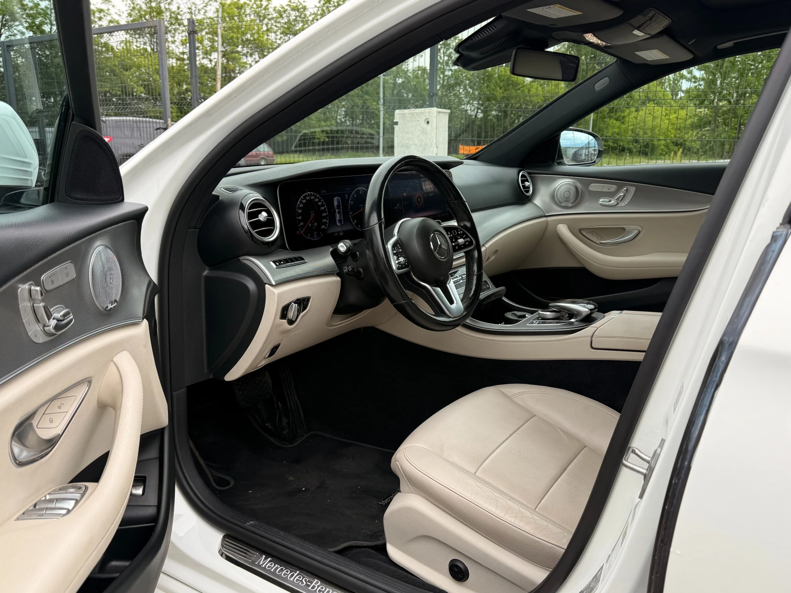 Mercedes-Benz E 350 AMG 4Matic Burmester | Mobile.bg � ����������� 7