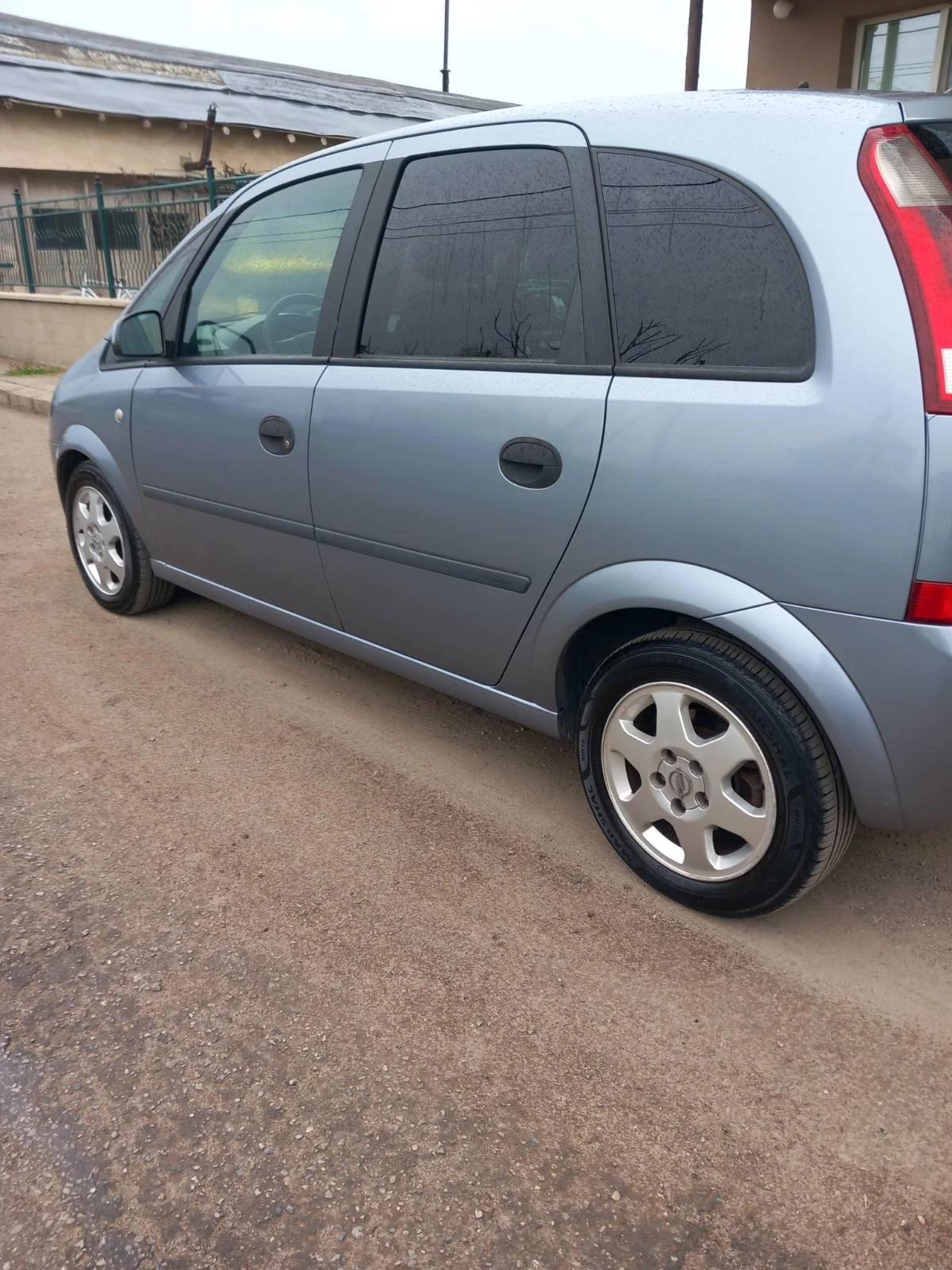 Opel Meriva, снимка 6 - Автомобили и джипове - 54635208