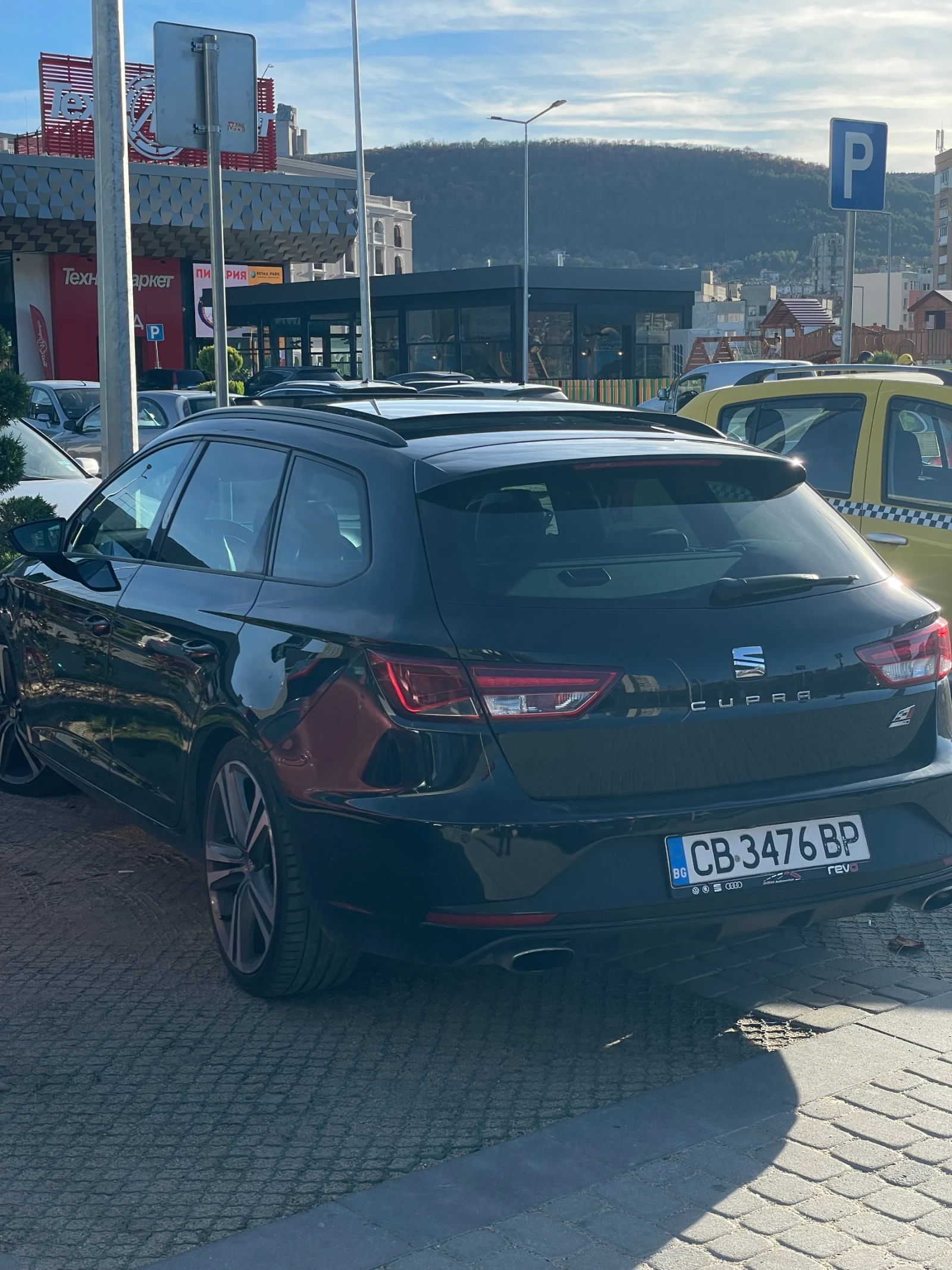 Seat Leon Cupra ST 290 | Пълна история (БГ), снимка 8 - Автомобили и джипове - 54723806