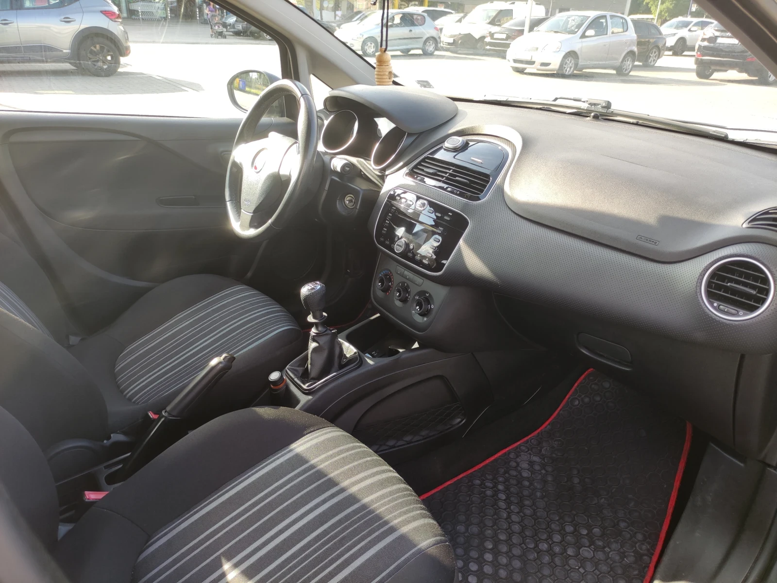 Fiat Punto Punto Evo, снимка 9 - Автомобили и джипове - 54753959
