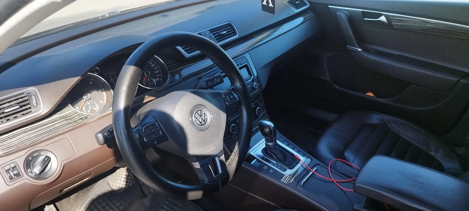 VW Passat 2.0 TDI 170 hp, снимка 10 - Автомобили и джипове - 55075281