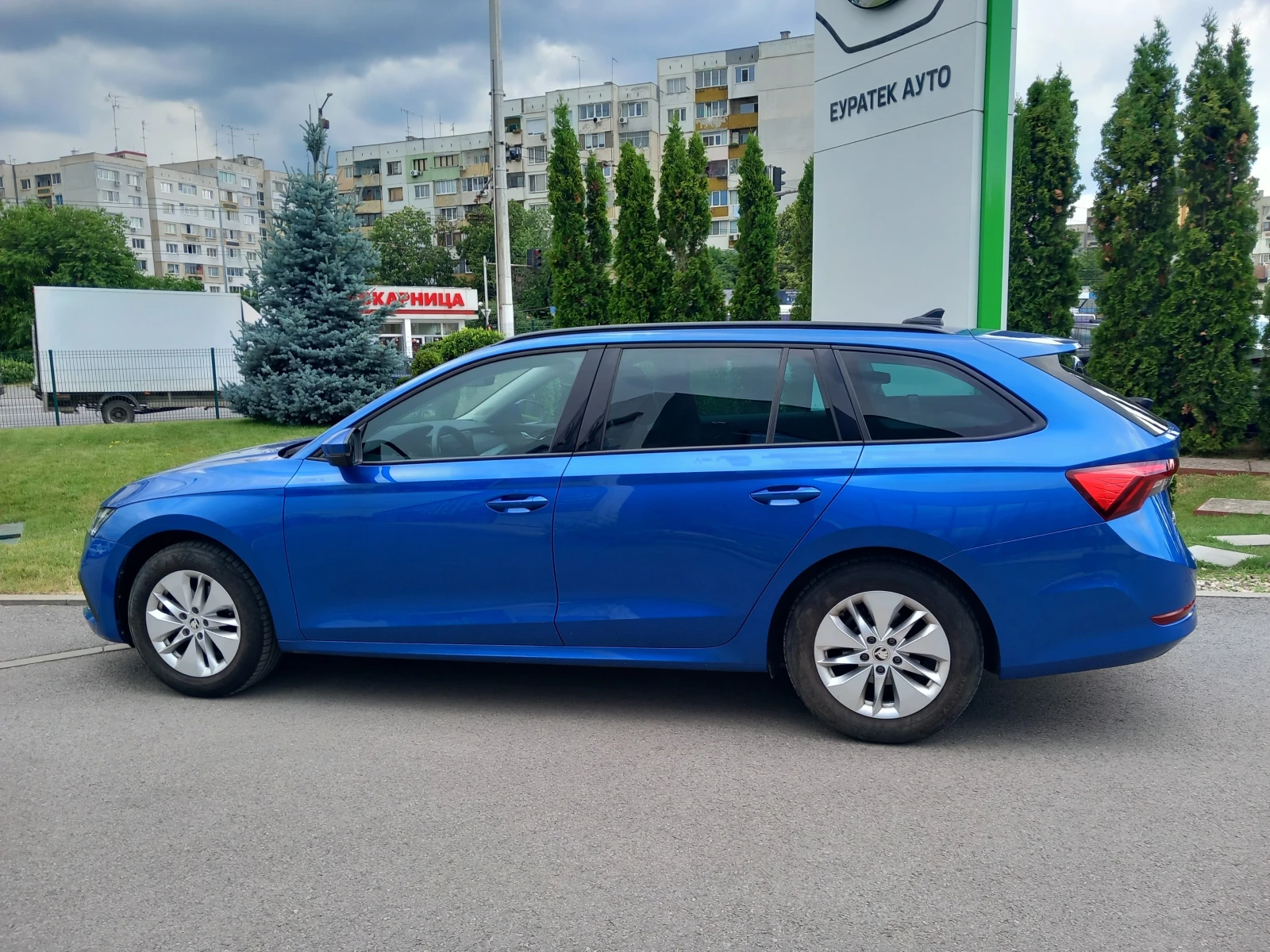Skoda Octavia 1.5TSI / 6MT, снимка 5 - Автомобили и джипове - 55123521