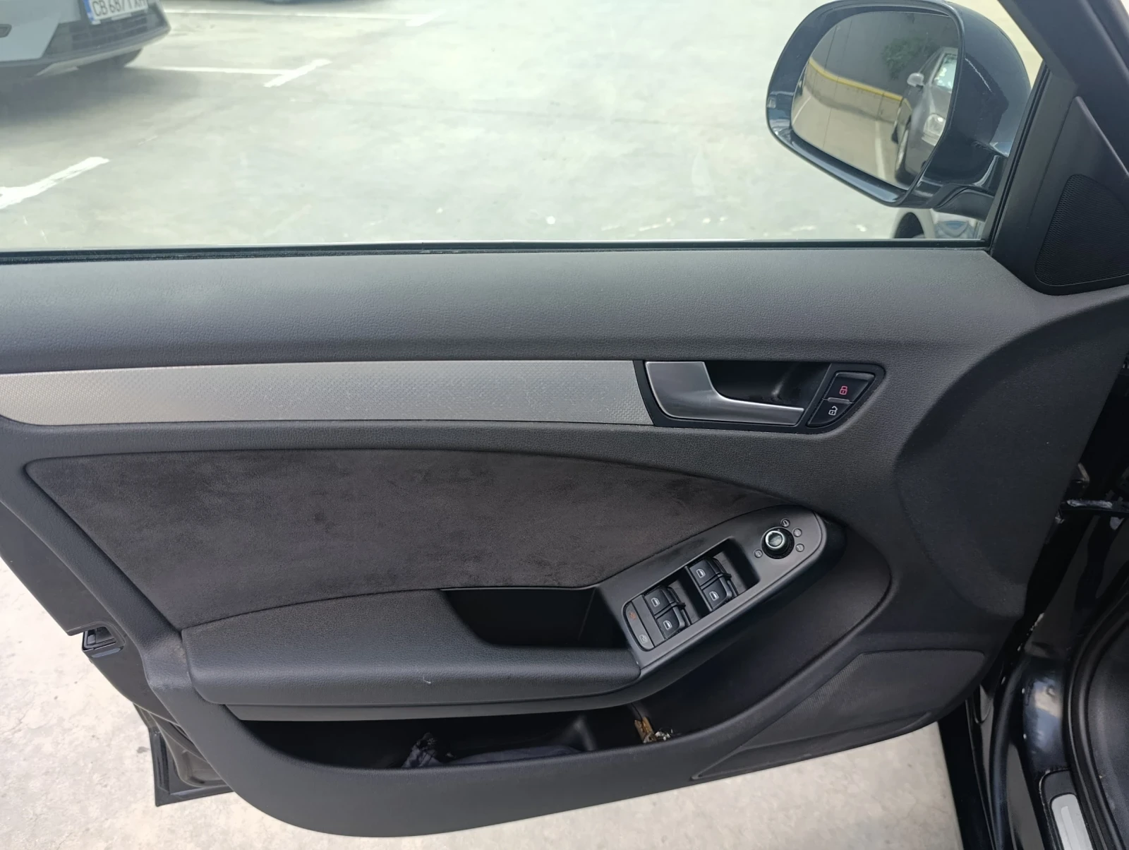 Audi A4 2.0 Common rail. Automat. Panorama., снимка 9 - Автомобили и джипове - 55174213