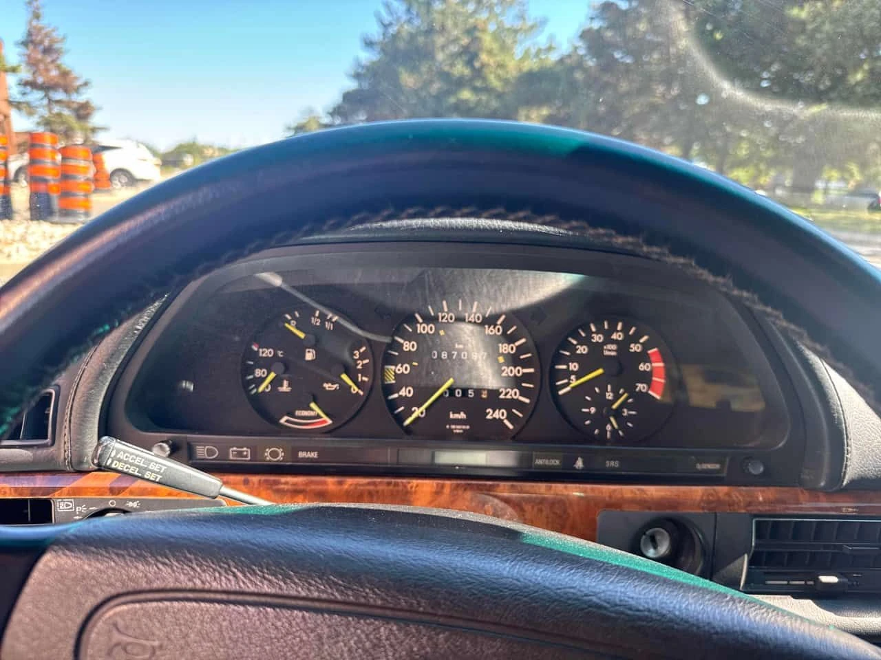 Mercedes-Benz 500 * 500SEC * АВТОКРЕДИТ БЕЗ ПЪРВОНАЧАЛНА ВНОСКА* , снимка 8 - Автомобили и джипове - 55485477