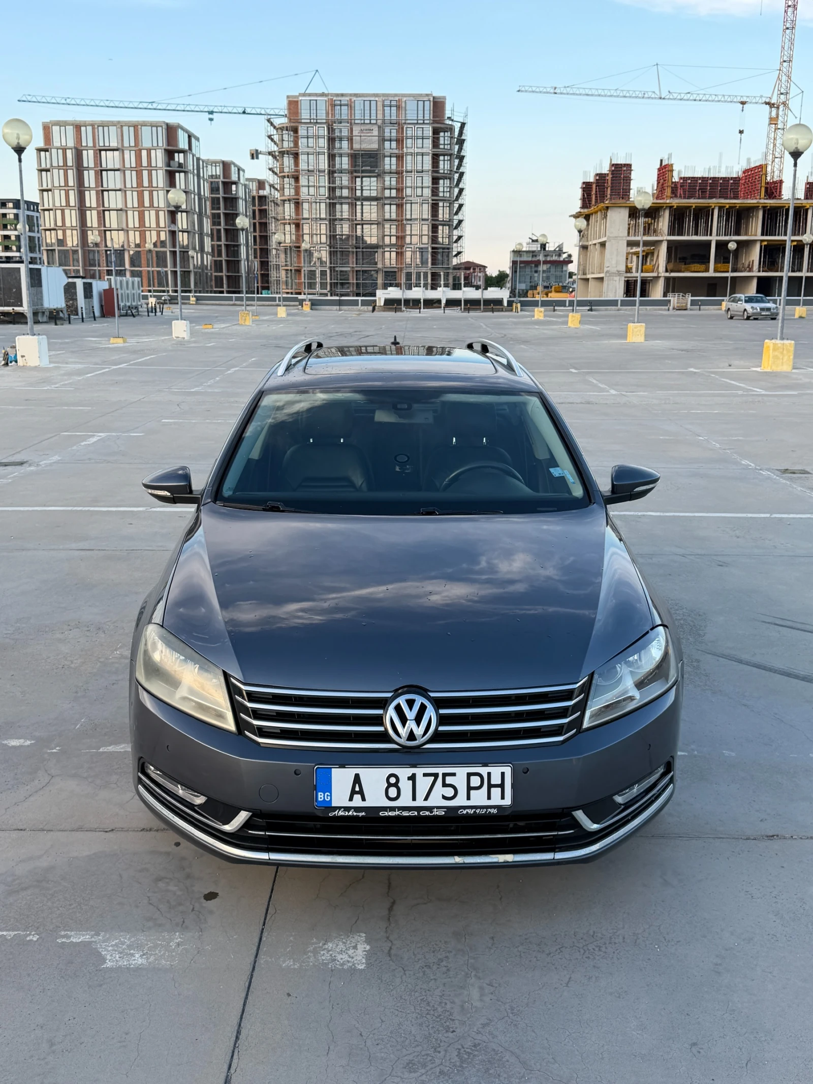 VW Passat 2.0TDI, снимка 8 - Автомобили и джипове - 56085983