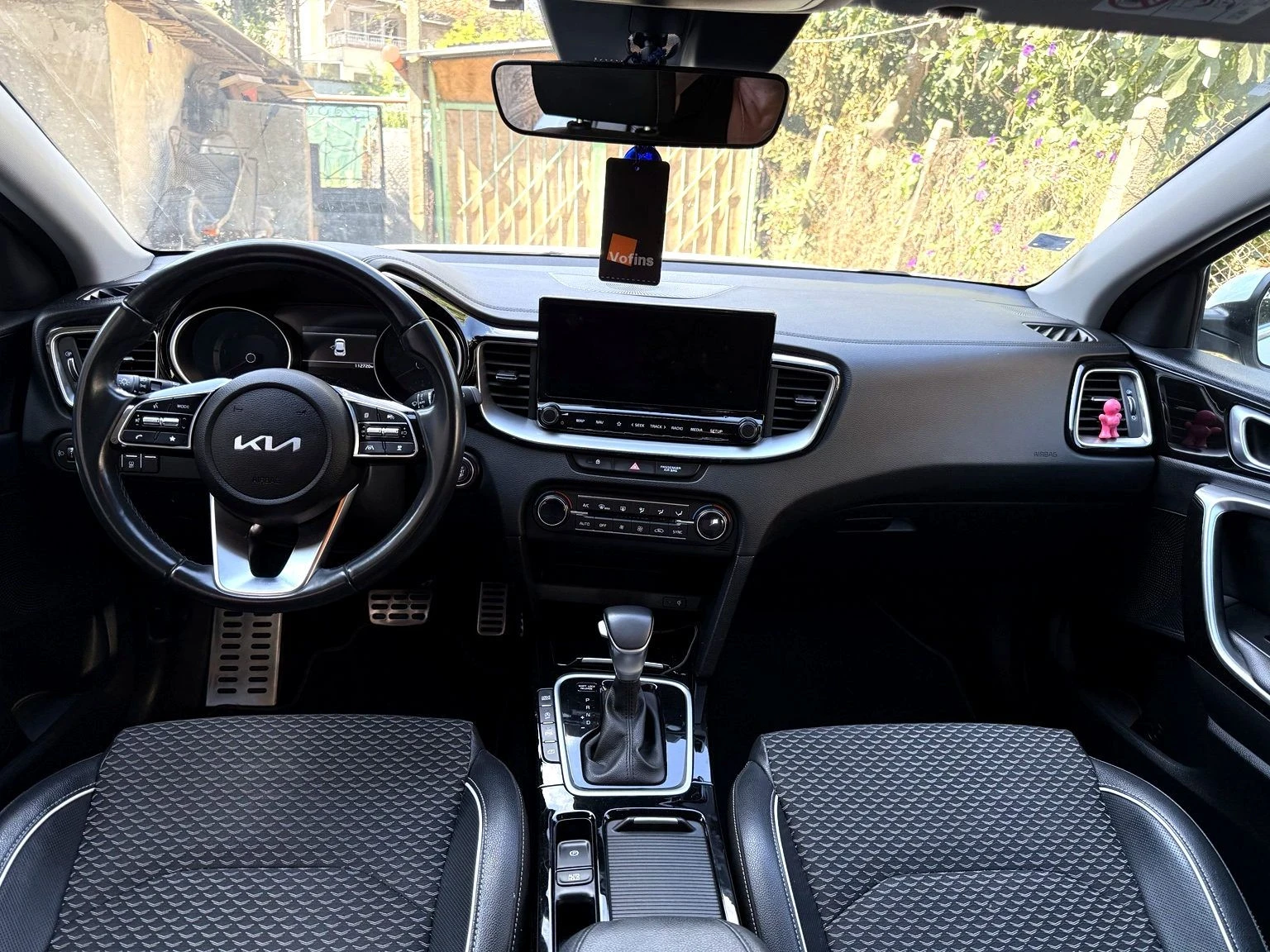 Kia XCeed 1.6 CRDi MHEV 136 к.с. 7DCT , снимка 9 - Автомобили и джипове - 56228357