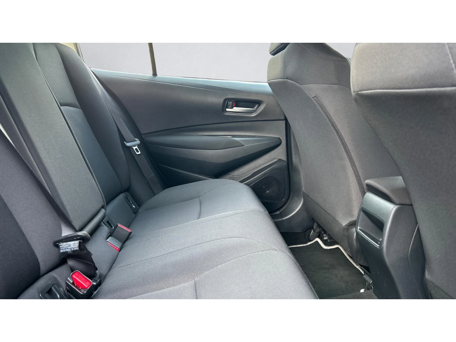 Toyota Corolla ������� ������ �� 265   | Mobile.bg � ����������� 7