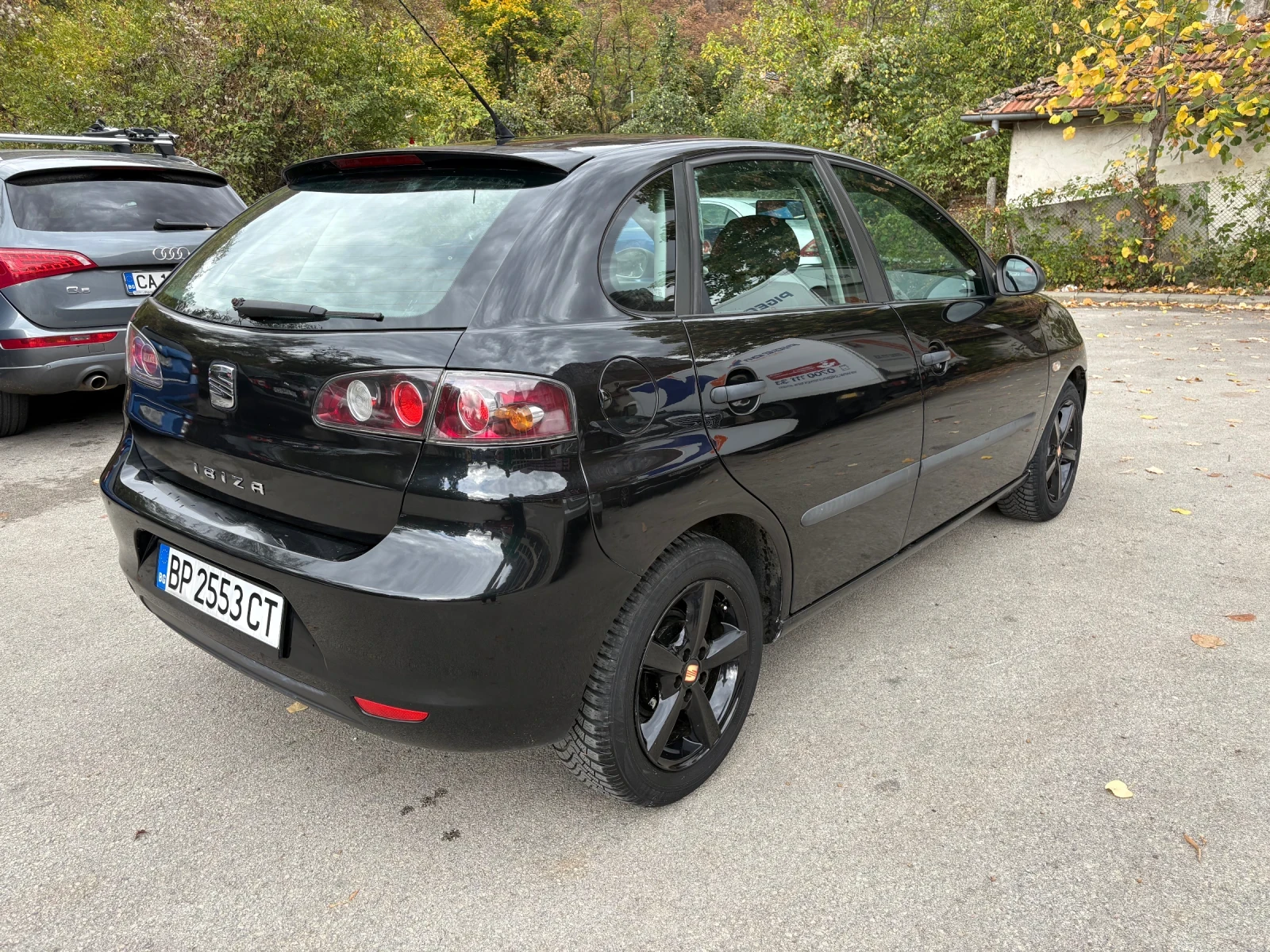 Seat Ibiza 1.4, снимка 2 - Автомобили и джипове - 56542891