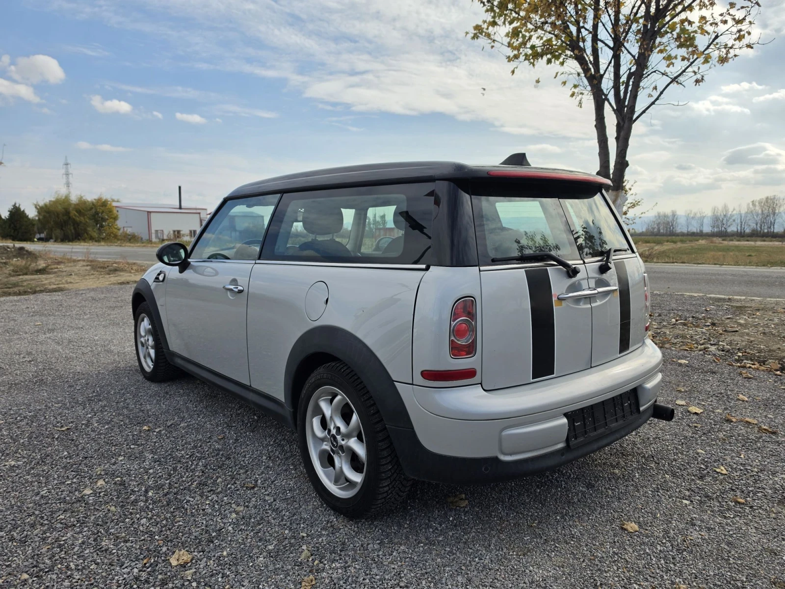 Mini Clubman 1.6 i, снимка 4 - Автомобили и джипове - 56659486