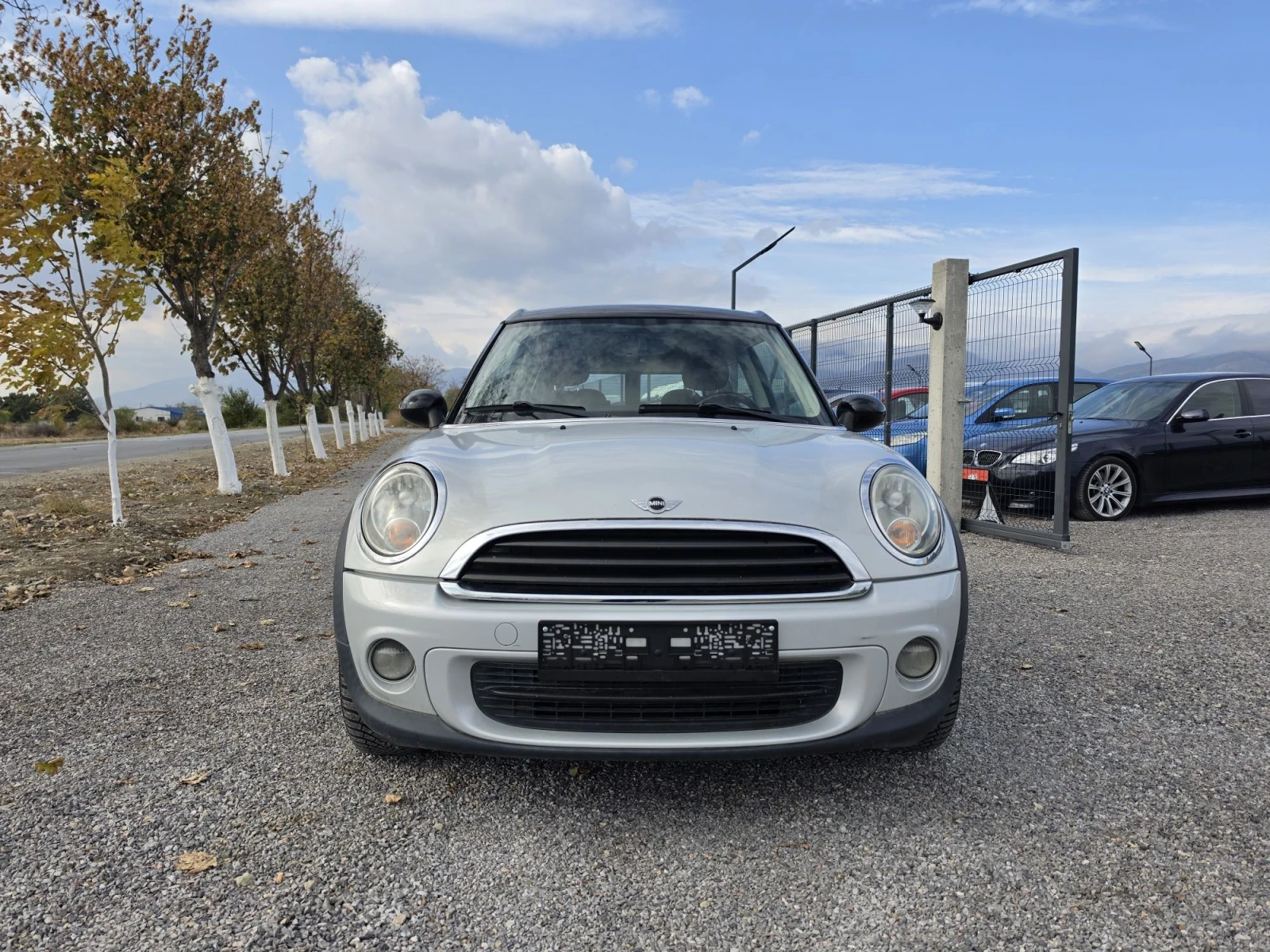 Mini Clubman 1.6 i, снимка 2 - Автомобили и джипове - 56659486