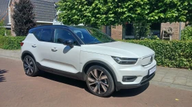 Volvo XC40 P8 Premium, 4x4, CAM360, Panorama, Alkantara, снимка 2