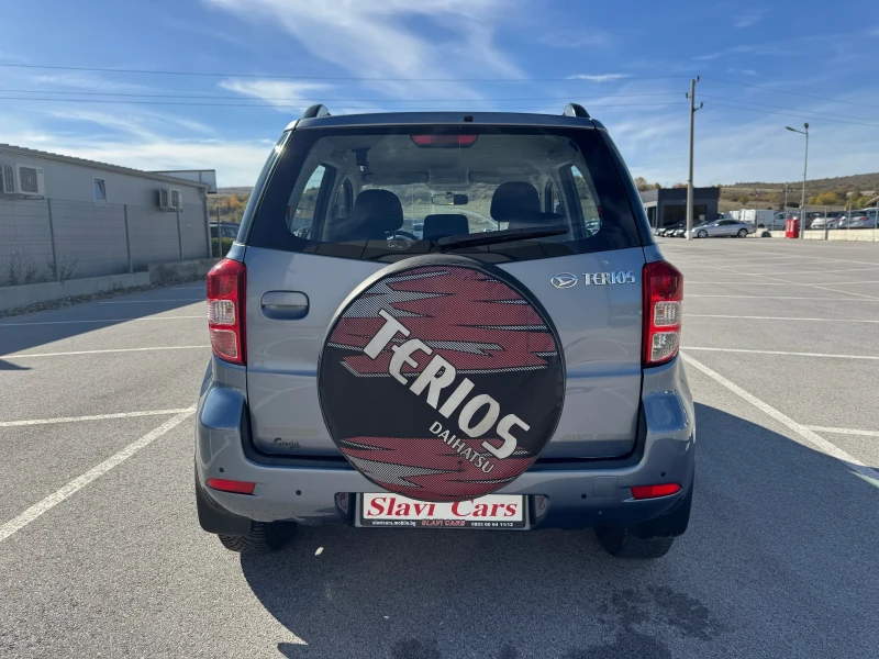 Daihatsu Terios 1.3 i * 4x4 * БЕЗ РЪЖДИ * ИТАЛИЯ * 160.000 км!, снимка 5 - Автомобили и джипове - 52239475