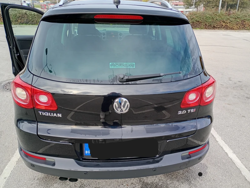 VW Tiguan 2.0 TSI Sport & Style, снимка 2 - Автомобили и джипове - 52548830