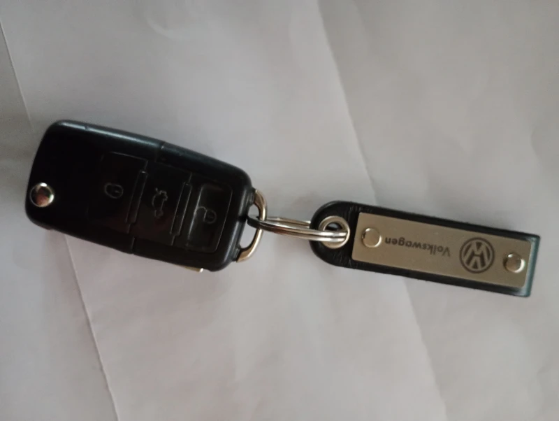 VW Tiguan 2.0 TSI Sport & Style, снимка 15 - Автомобили и джипове - 52548830