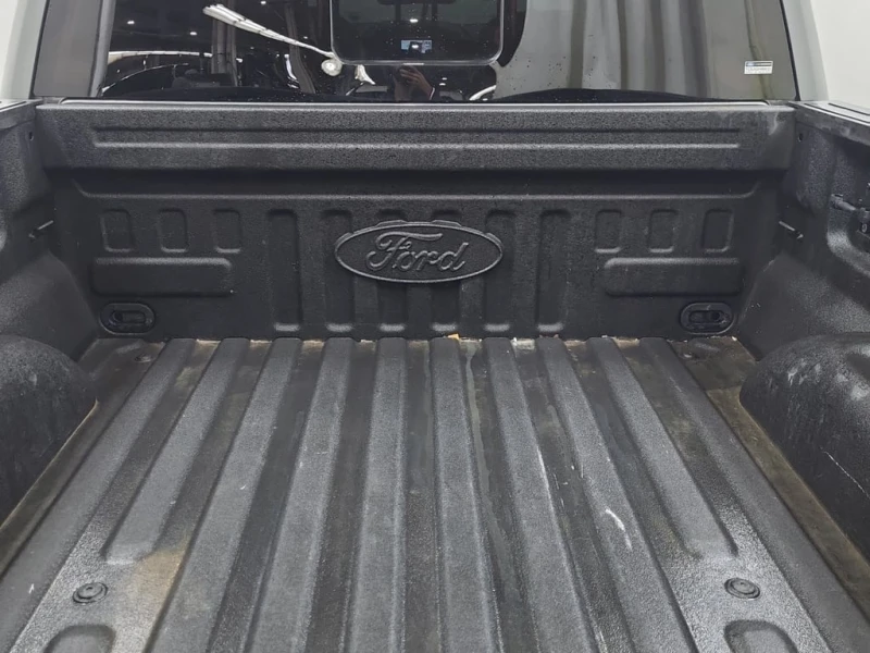 Ford F150 * XLT CREW CAB SHORT BED * CARFAX * БЕЗ ПЪРВОНАЧАЛ, снимка 17 - Автомобили и джипове - 53282931