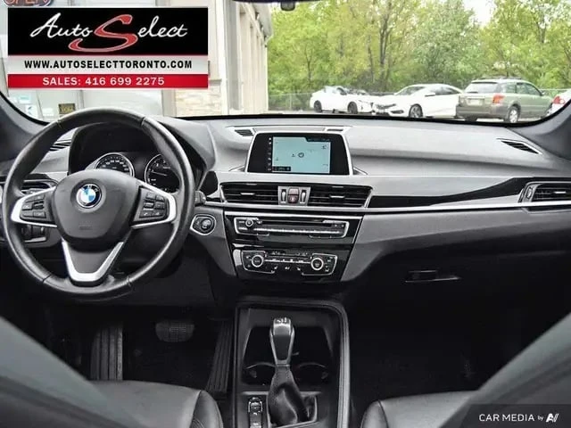 BMW X1 / xDrive28i / AWD / ПАНОРАМА / ПОДГРЕВИ / CARFAX  , снимка 15 - Автомобили и джипове - 53361322