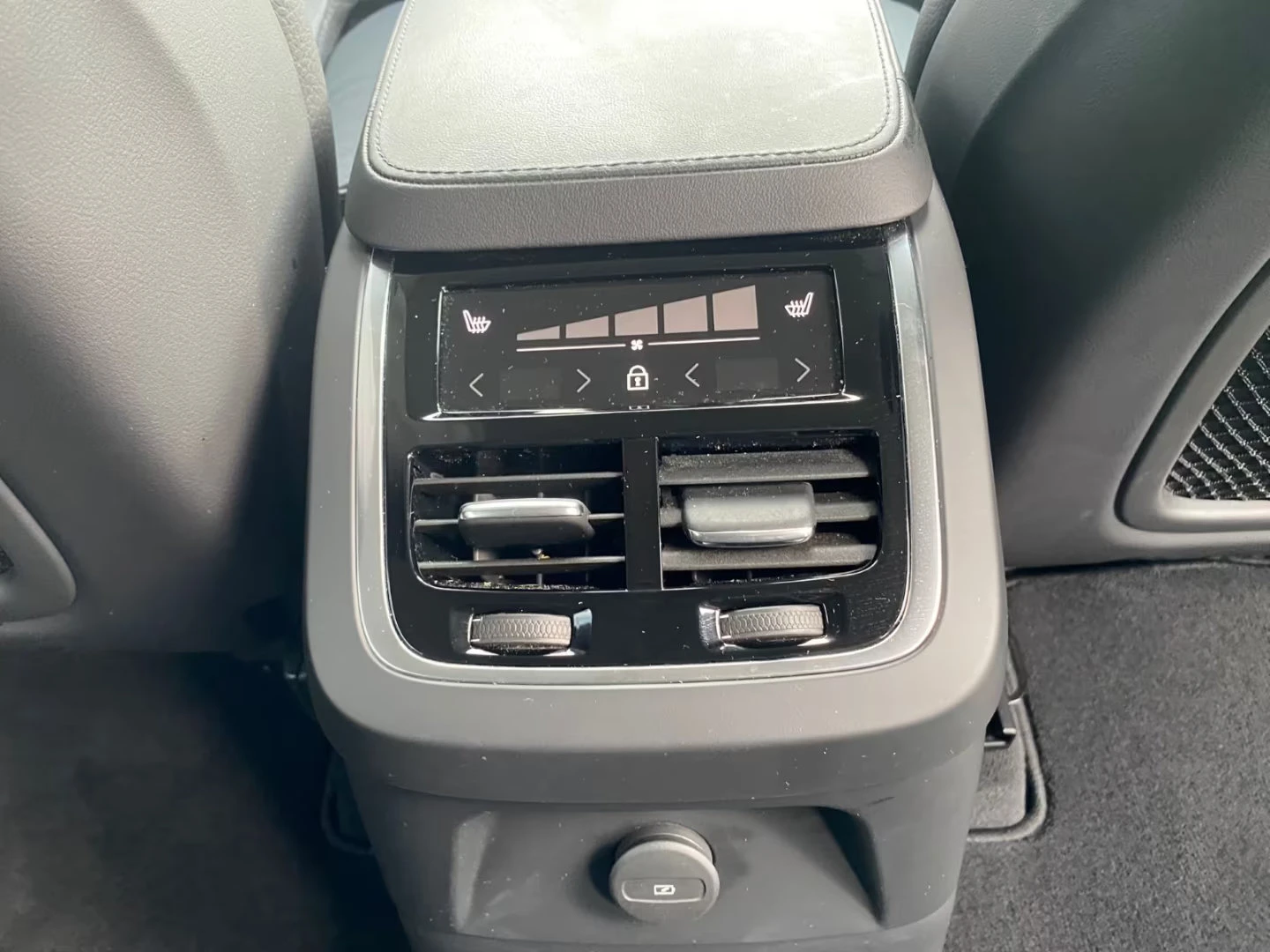 Volvo Xc90 T8/CORE/455HP/CAM/ACC/MEMORY/CARPLAY/AMBI/847f | Mobile.bg   15