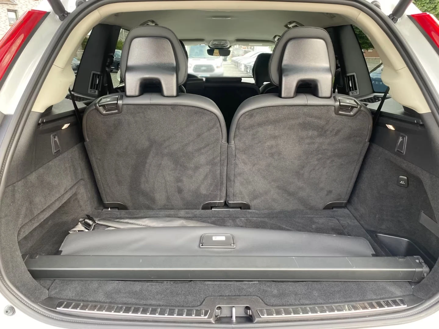 Volvo Xc90 T8/CORE/455HP/CAM/ACC/MEMORY/CARPLAY/AMBI/847f - изображение 6