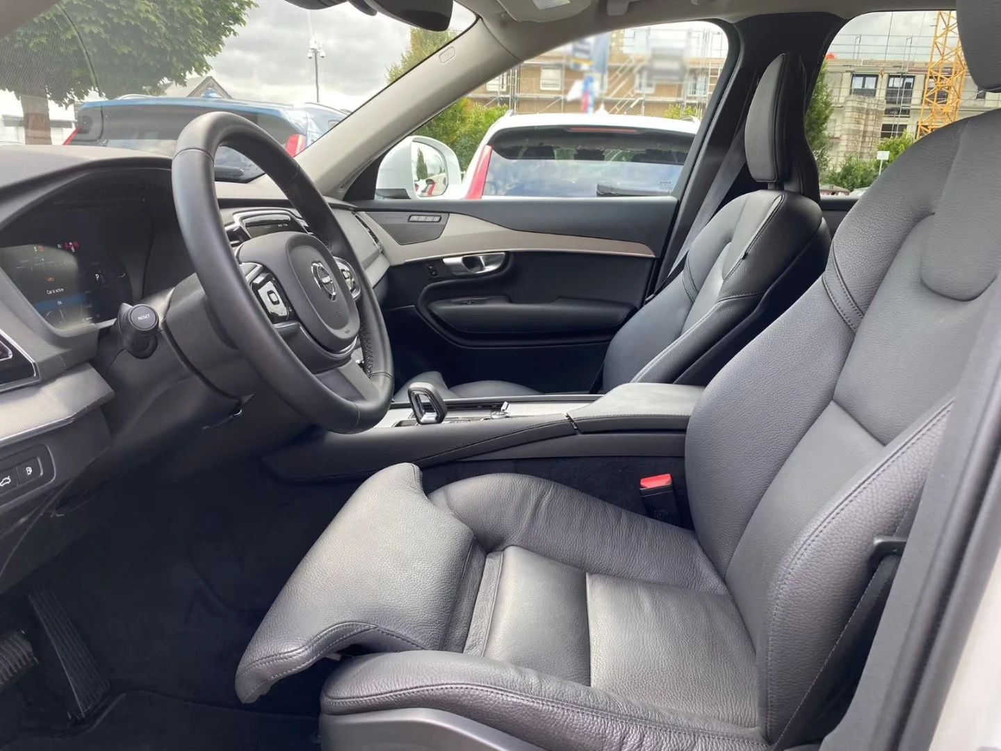 Volvo Xc90 T8/CORE/455HP/CAM/ACC/MEMORY/CARPLAY/AMBI/847f - изображение 9