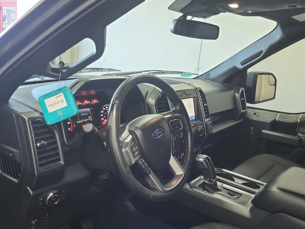 Ford F150 * XLT CREW CAB SHORT BED * CARFAX * БЕЗ ПЪРВОНАЧАЛ - изображение 10