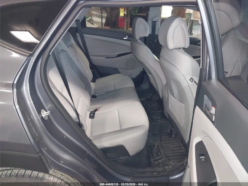 Hyundai Tucson Подгрев* Камера* Keyless - изображение 8