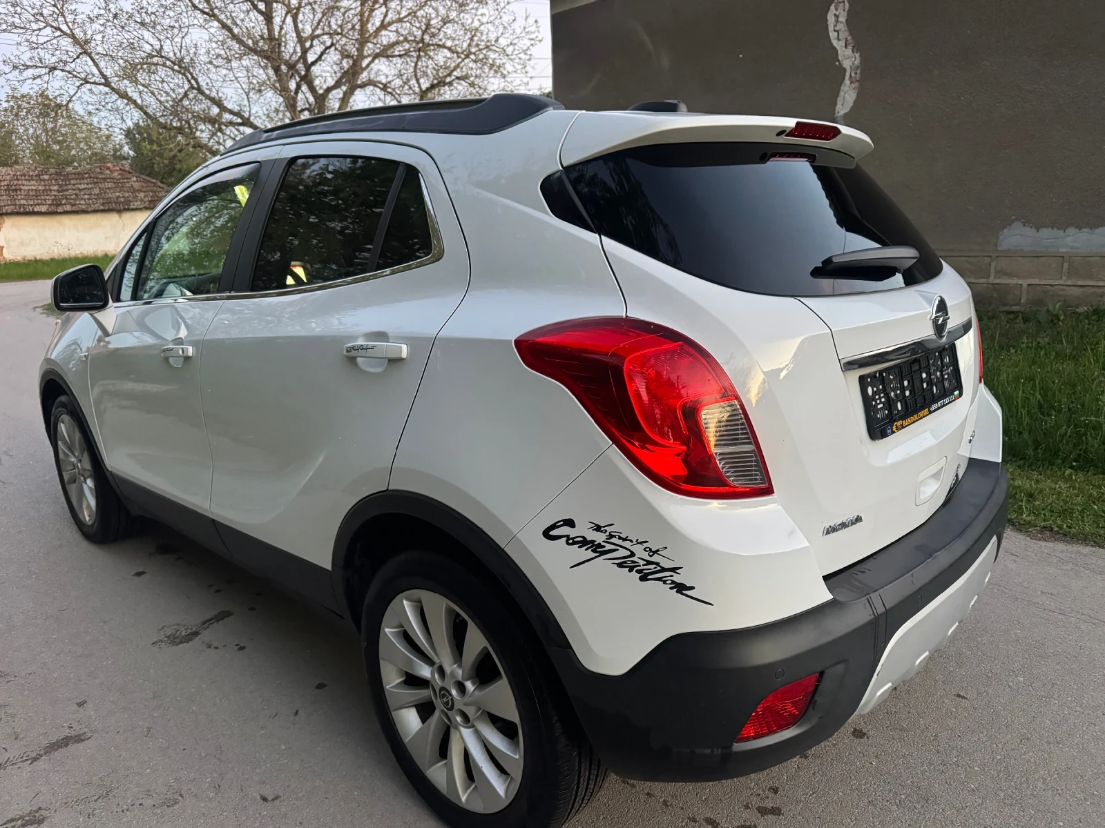 Opel Mokka ФУЛЛ ЕКСТРИ;:!!, снимка 4 - Автомобили и джипове - 54309667