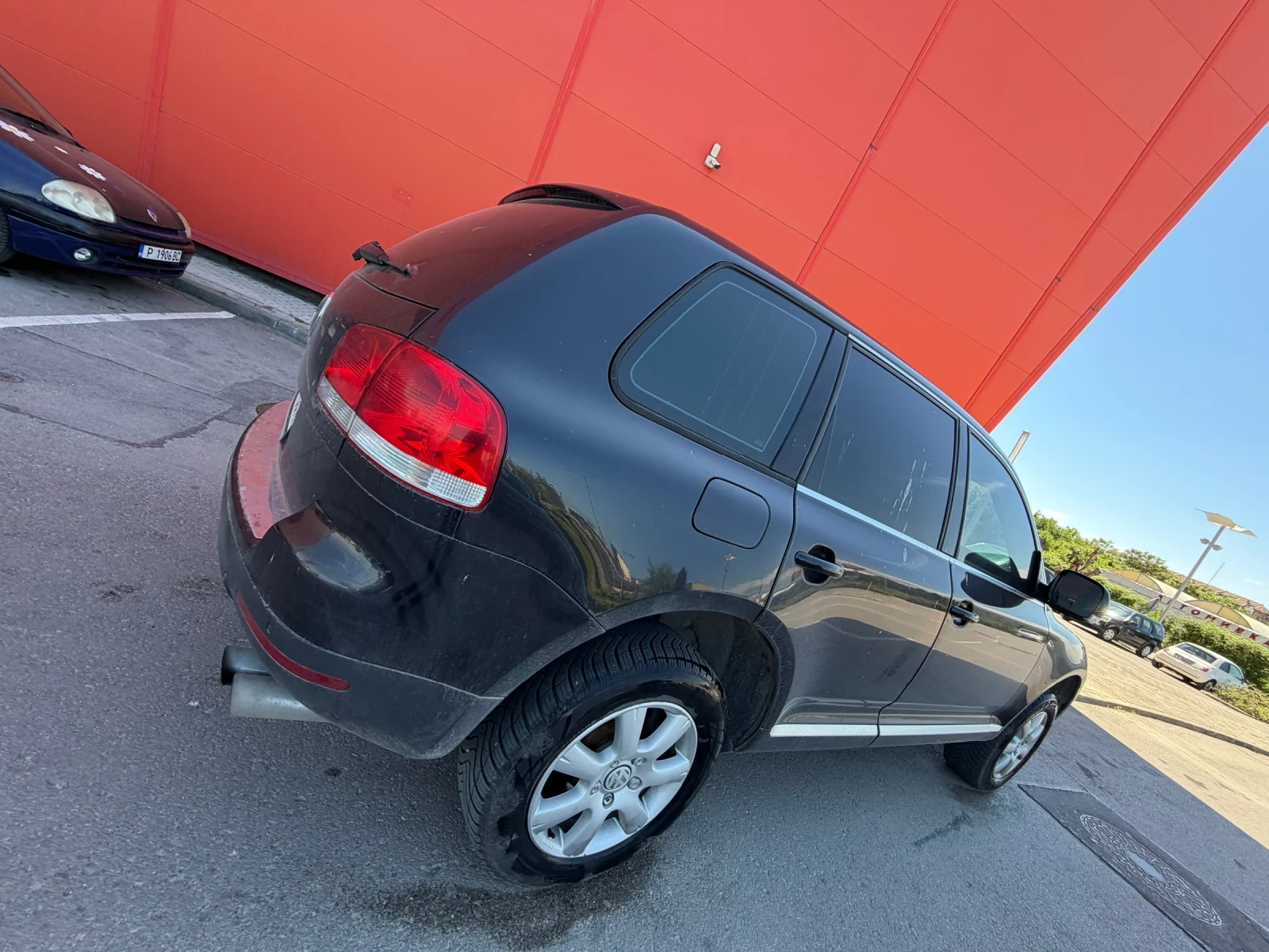 VW Touareg 3.0TDI* НА* ПРУЖИНИ* КОжа, снимка 5 - Автомобили и джипове - 54564755