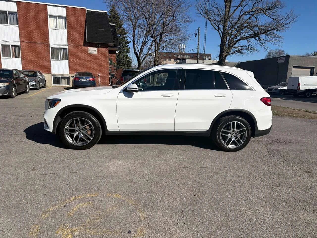 Mercedes-Benz GLC * 300 * CARFAX * ��� ������������ ������ | Mobile.bg � ����������� 2