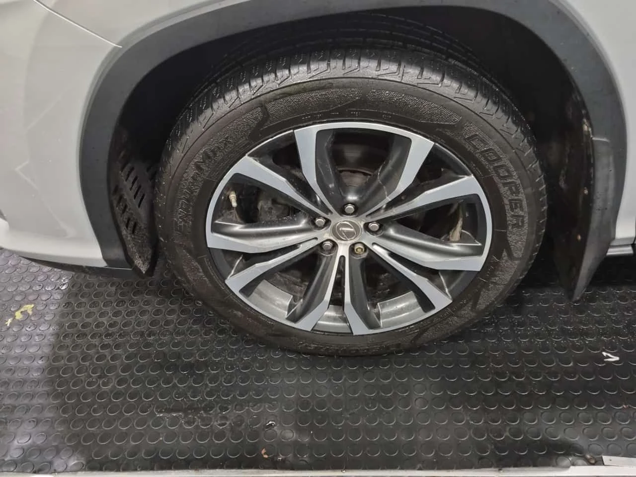 Lexus RX 350 * AWD 4DR * CARFAX * , снимка 15 - Автомобили и джипове - 54916020