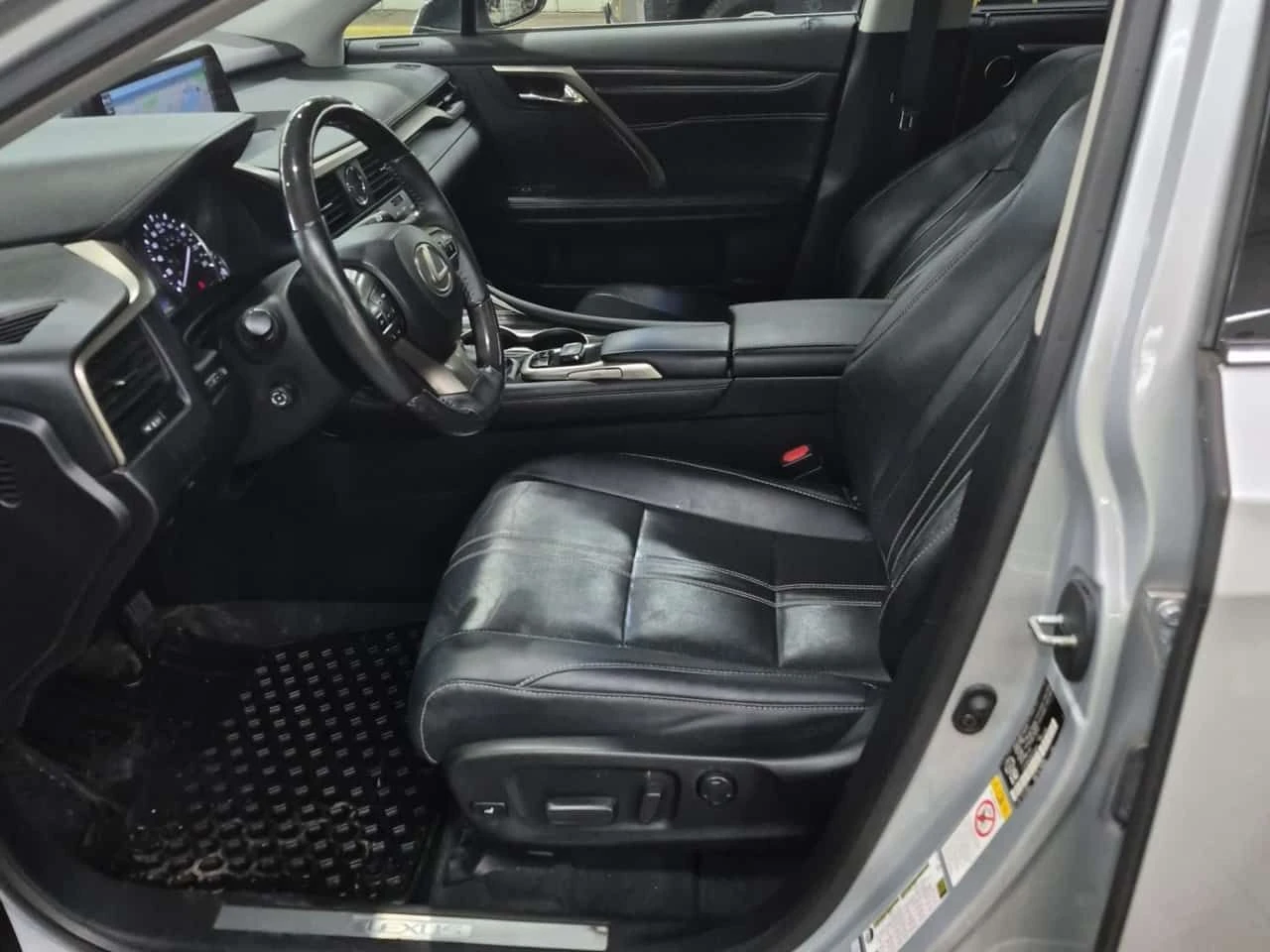 Lexus RX 350 * AWD 4DR * CARFAX * , снимка 9 - Автомобили и джипове - 54916020