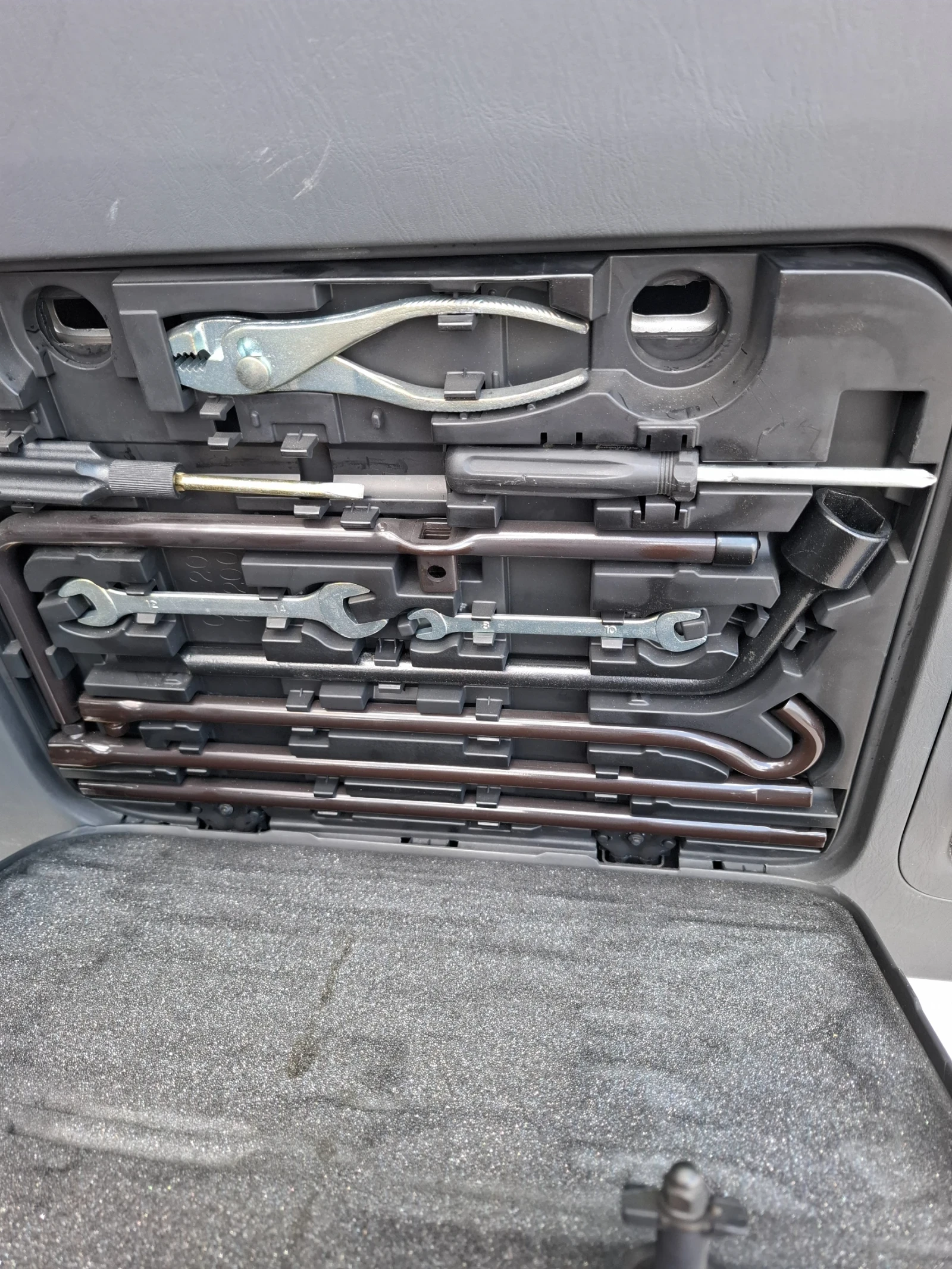 Toyota Land cruiser, снимка 13 - Автомобили и джипове - 55060929