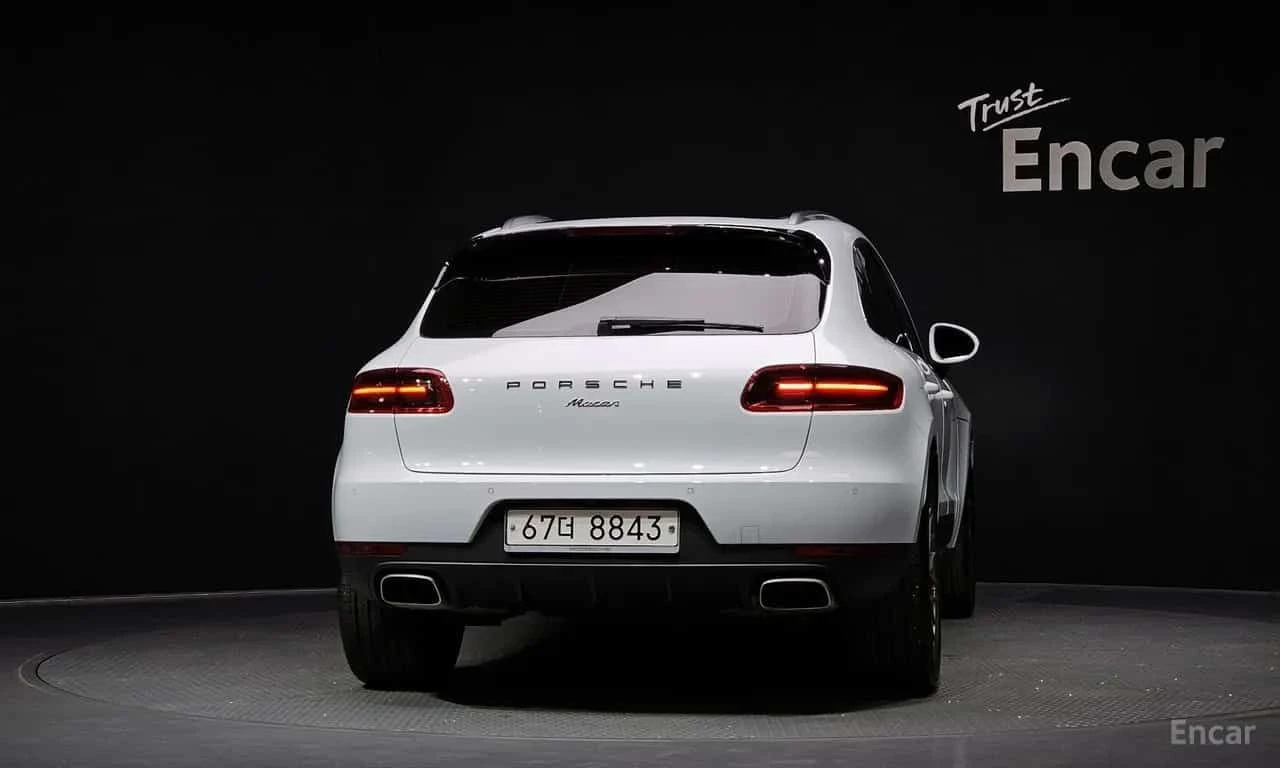 Porsche Macan * 2.0 * ЦЕНА ДО БГ, снимка 4 - Автомобили и джипове - 55606468