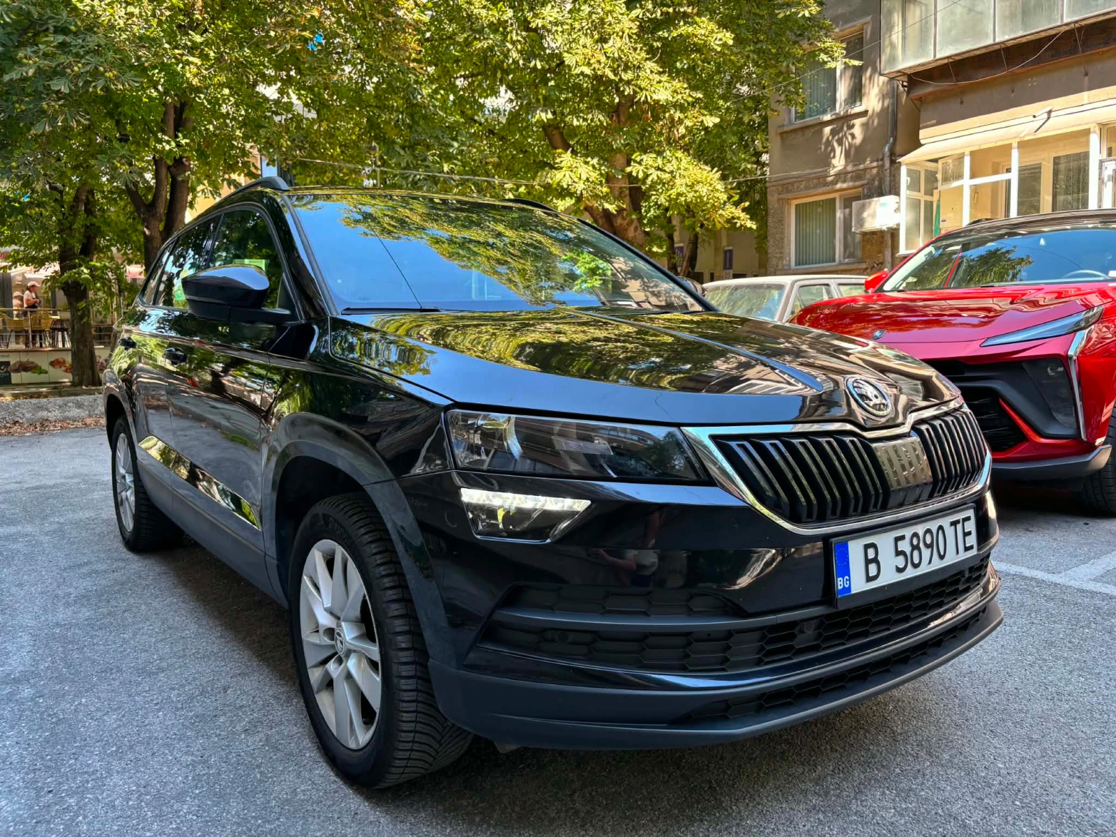 Skoda Karoq 1, 5 TSI 7DSG, снимка 3 - Автомобили и джипове - 55631630