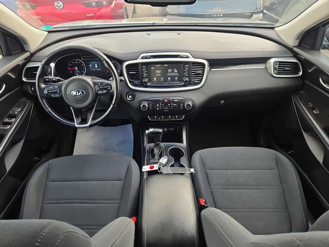 Kia Sorento * LX Turbo * KEYLESS* ПОДГРЕВ* , снимка 11 - Автомобили и джипове - 56195620