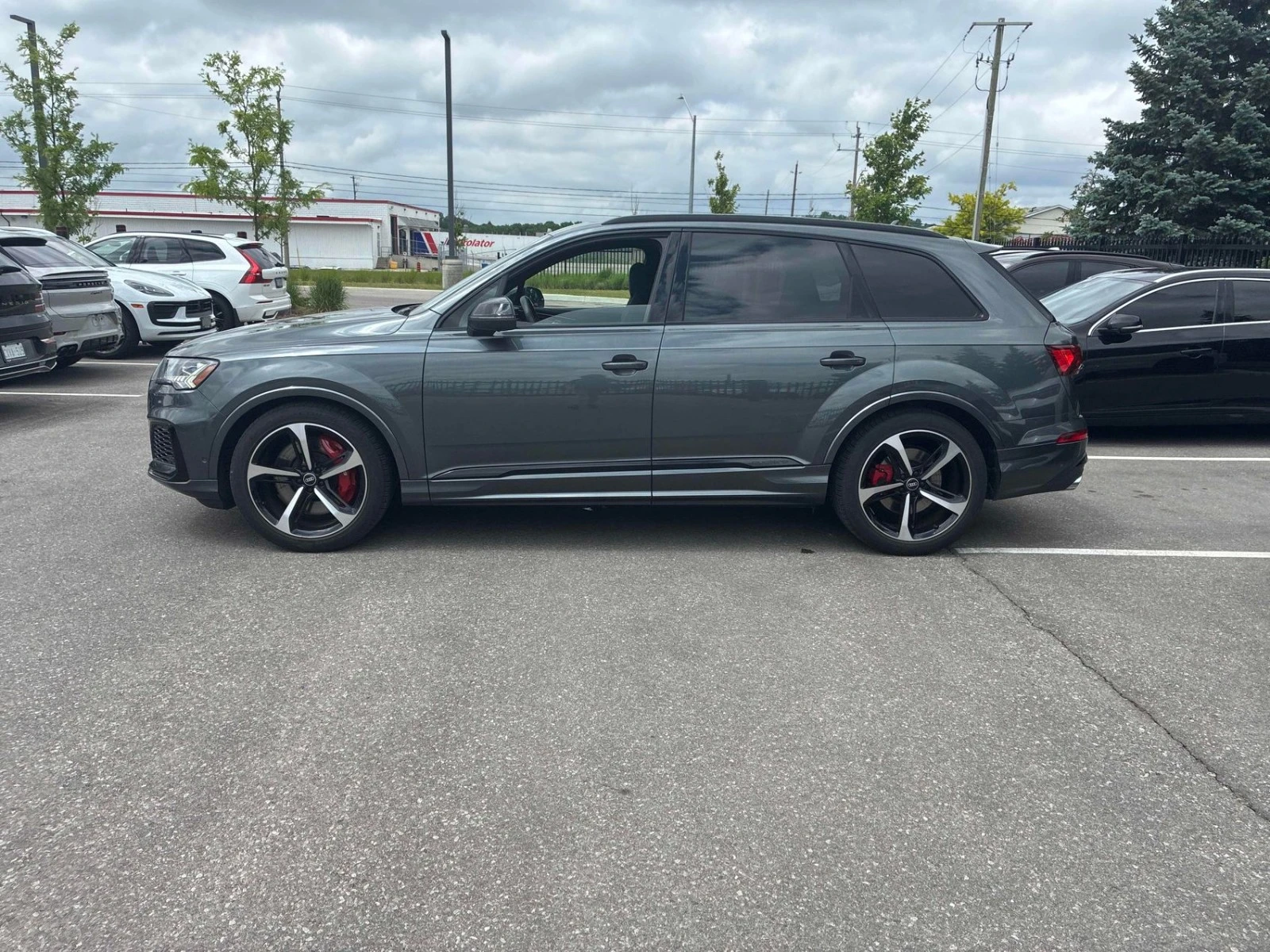 Audi SQ7 I TECHNIK I Цена до България & АвтоКредит, снимка 3 - Автомобили и джипове - 56244455