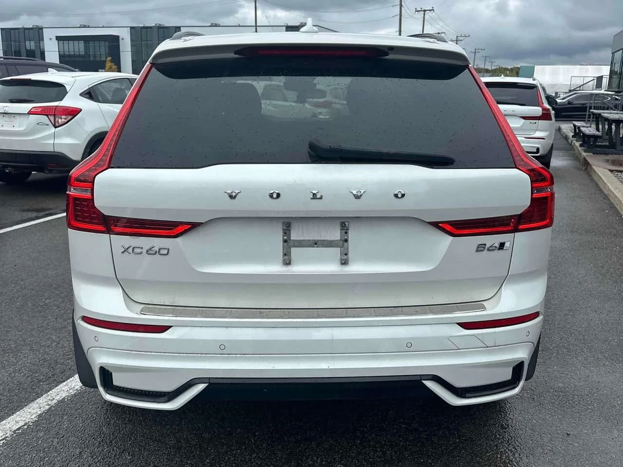 Volvo XC60 R Design  CARFAX | Mobile.bg � ����������� 4