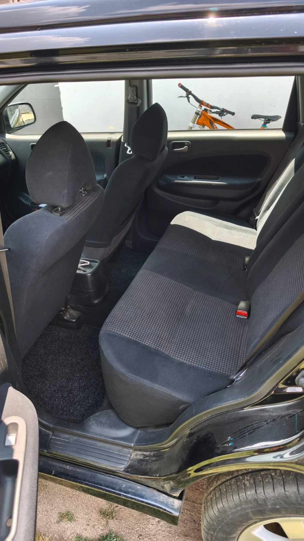 Honda Hr-v 1.6 vtec, снимка 12 - Автомобили и джипове - 56275544