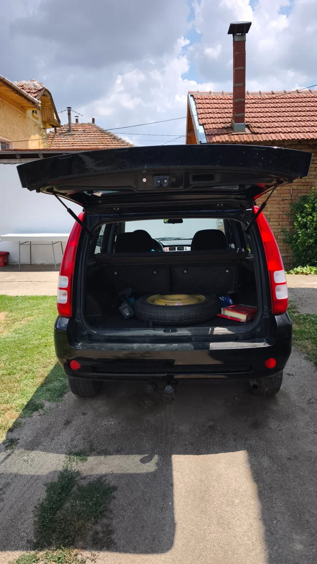 Honda Hr-v 1.6 vtec, снимка 13 - Автомобили и джипове - 56275544