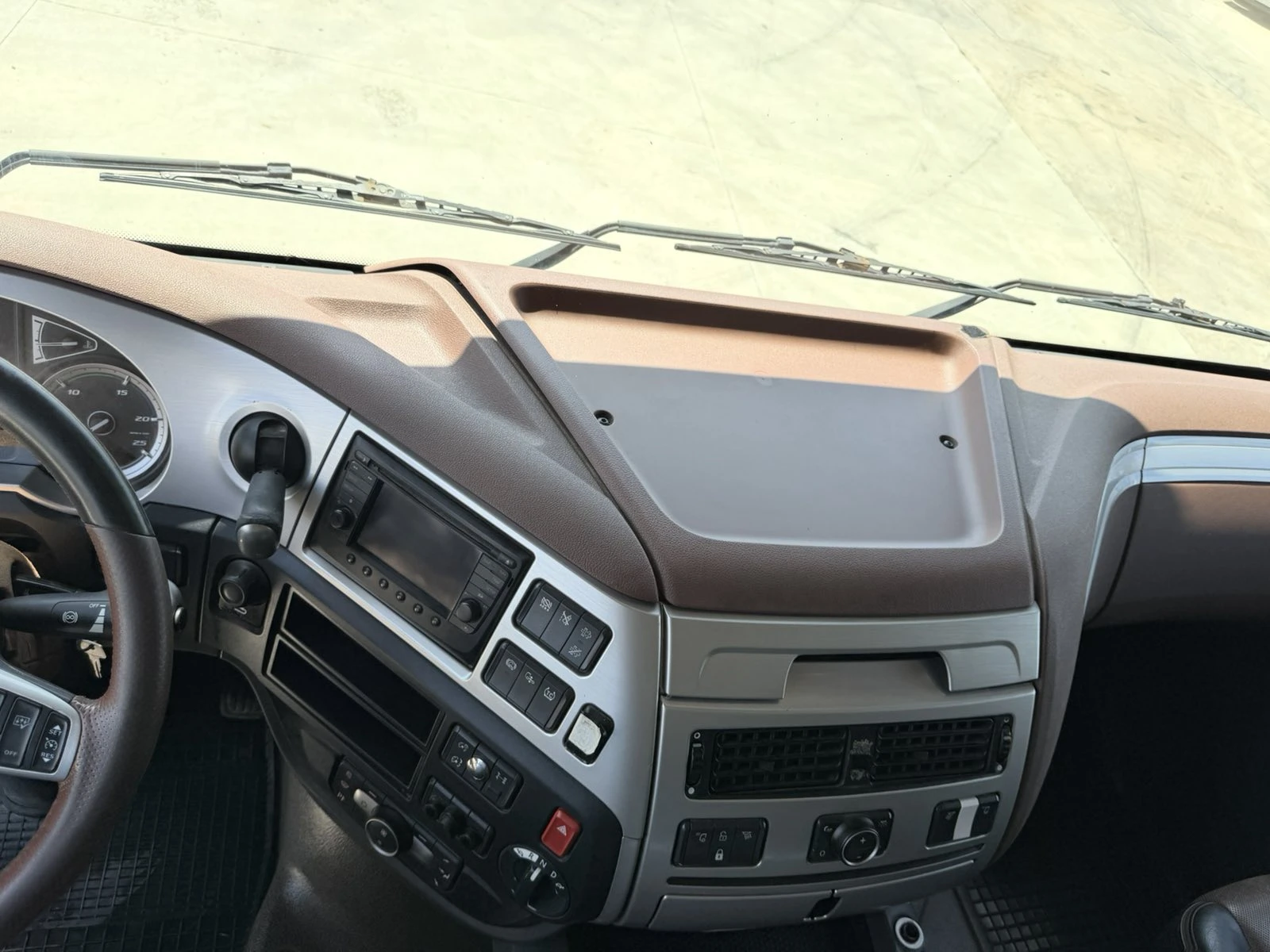 Daf XF Limited Edition, снимка 15 - Камиони - 55830283