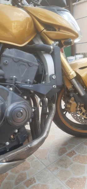 Обява за продажба на Honda Hornet ~6 400 лв. - изображение 1