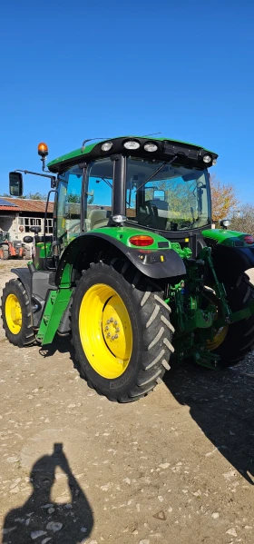 Трактор John Deere 6120R, снимка 6