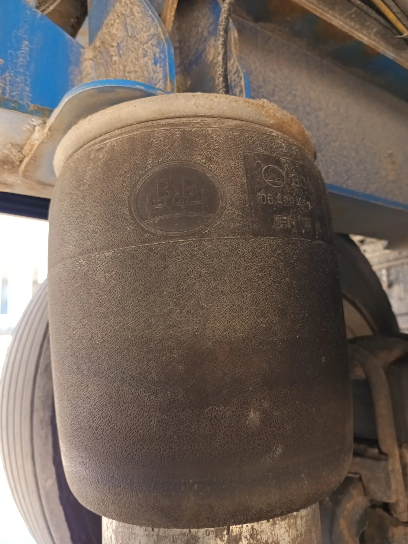 ����������� Krone | Mobile.bg � ����������� 11