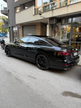 Audi S8, снимка 2