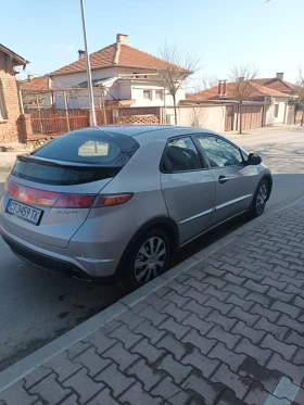 Honda Civic 1.8i 140кс, снимка 6