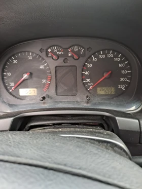 VW Golf Variant  - изображение 1