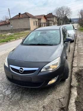 Opel Astra 1.7CDTI 110ps 2011g  - 2650 € / 5182.95 лв. - 51830419 2