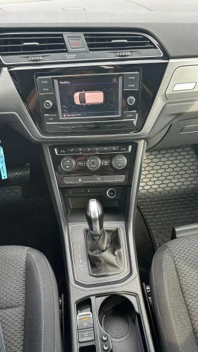 VW Touran 2.0TDI - 12800 € / 25034.62 лв. - 23154806 11