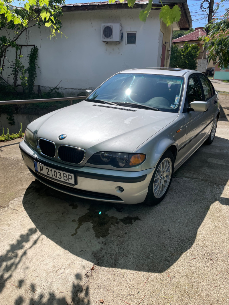 BMW 320, снимка 1 - Автомобили и джипове - 46393173